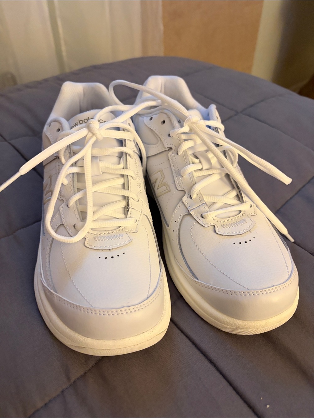 New Balance womens walking shoe